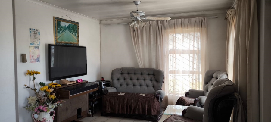 2 Bedroom Property for Sale in Weltevreden Valley Western Cape